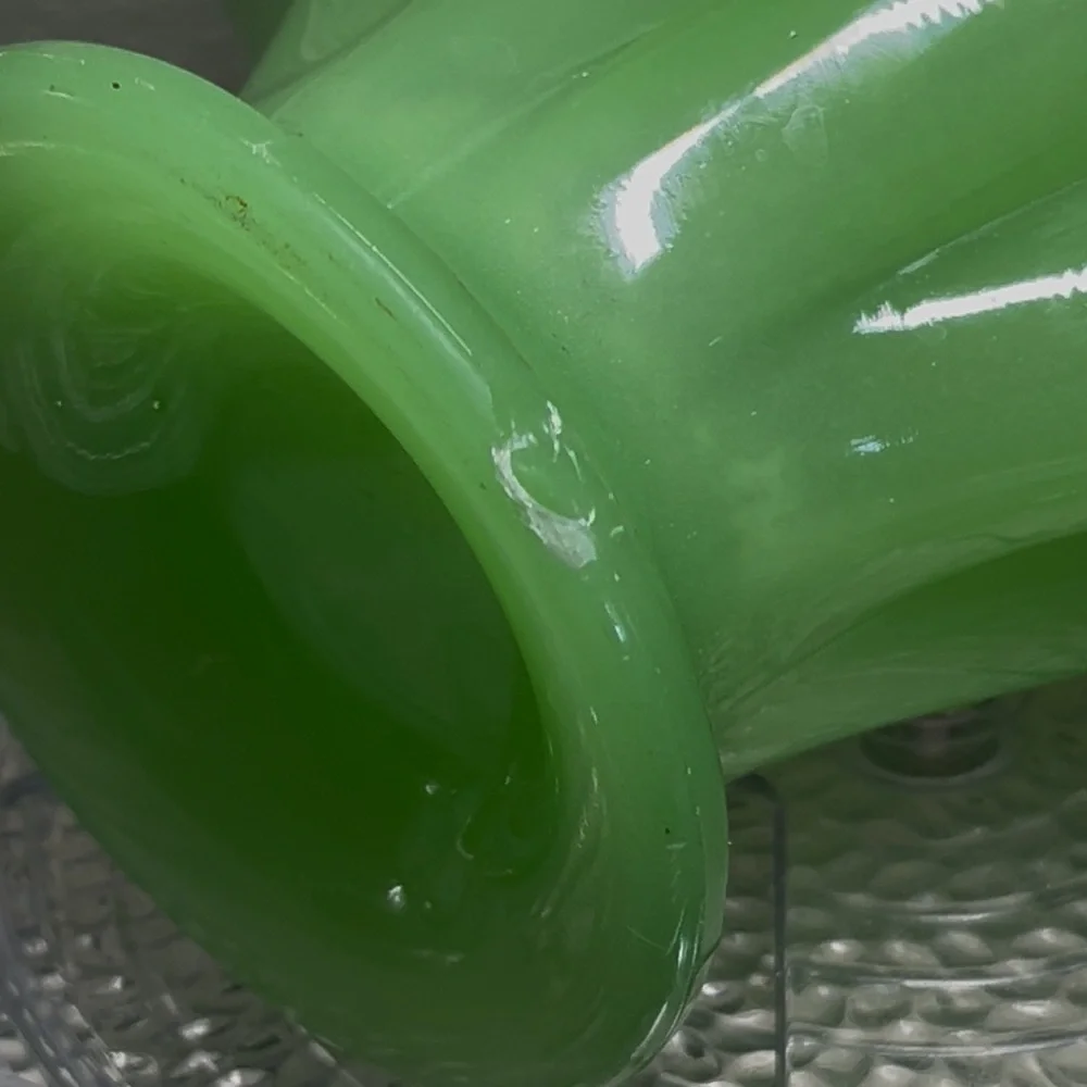 .Vintage FENTON Jade Green Satin Glass Fan Vase Urn Jadeite Style, 90 yrs old